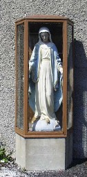 Statue of Our Lady in Kildimo churchyard